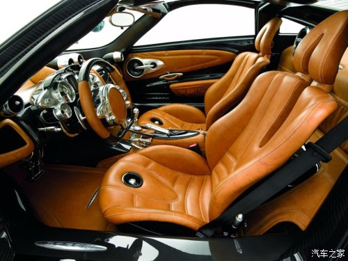 帕加尼 帕加尼 Huayra 2011款 基本型